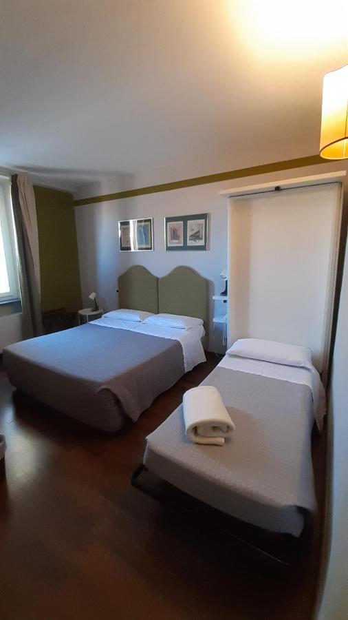 Albergo Moderno Lucca Luaran gambar
