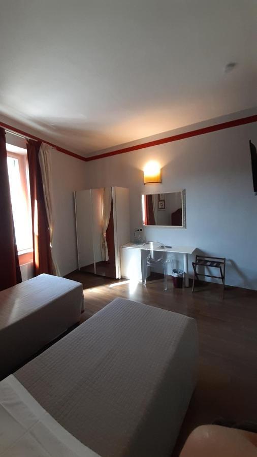 Albergo Moderno Lucca Luaran gambar
