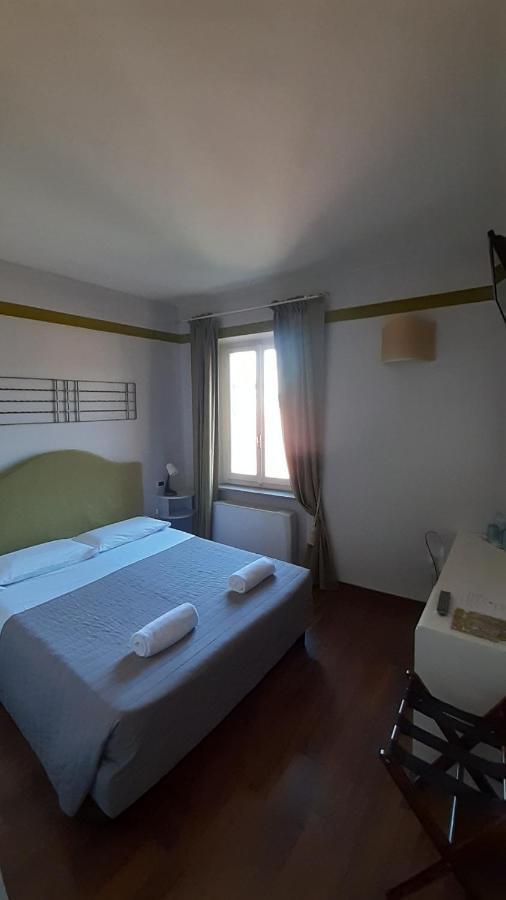 Albergo Moderno Lucca Luaran gambar