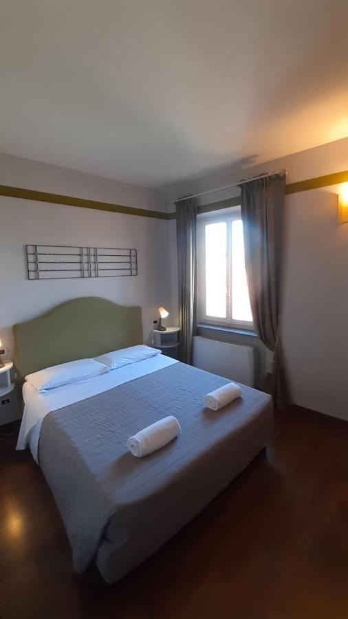 Albergo Moderno Lucca Luaran gambar