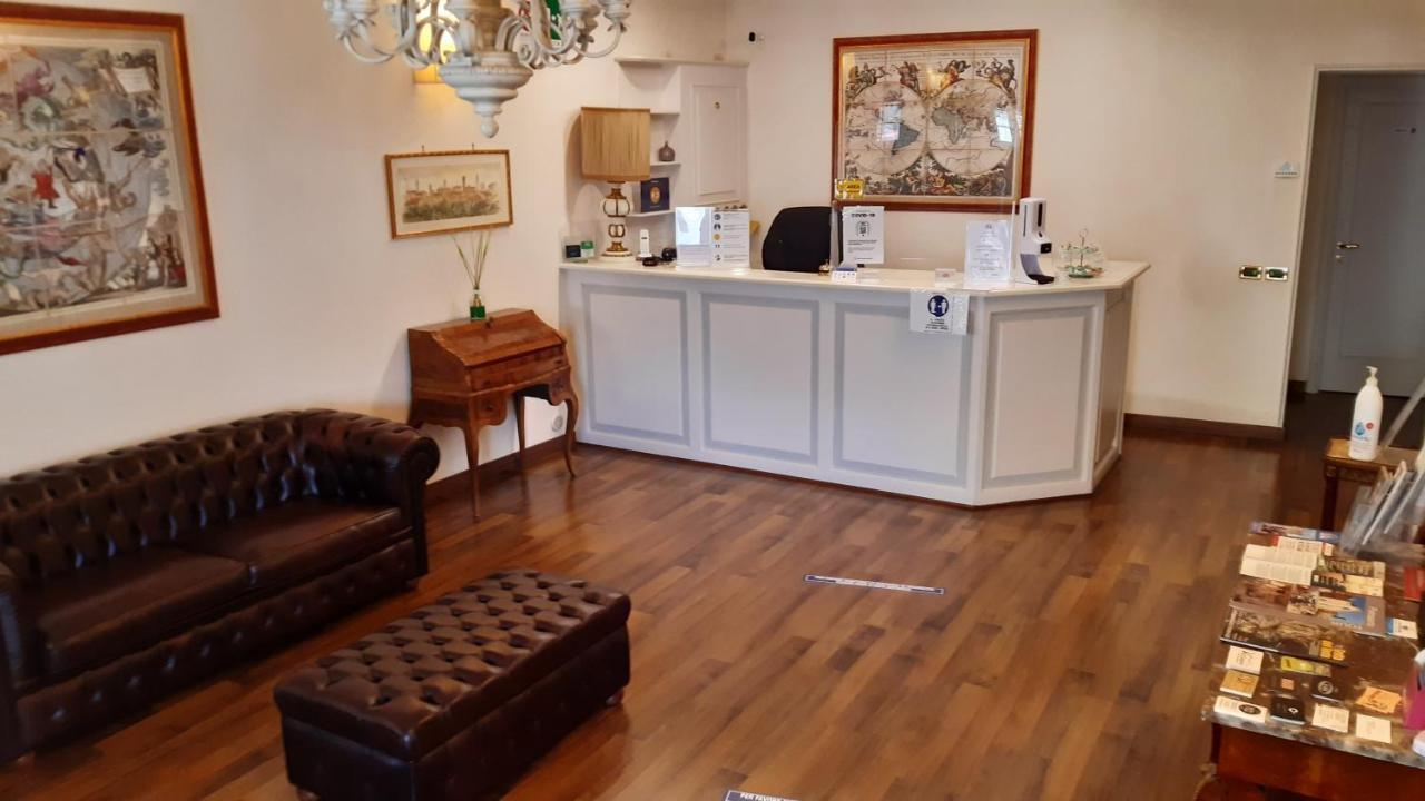 Albergo Moderno Lucca Luaran gambar